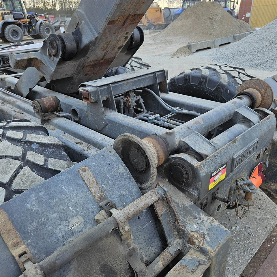 Прицеп мультилифт/ Бункеровоз Krampe THL 20 P: фото 25