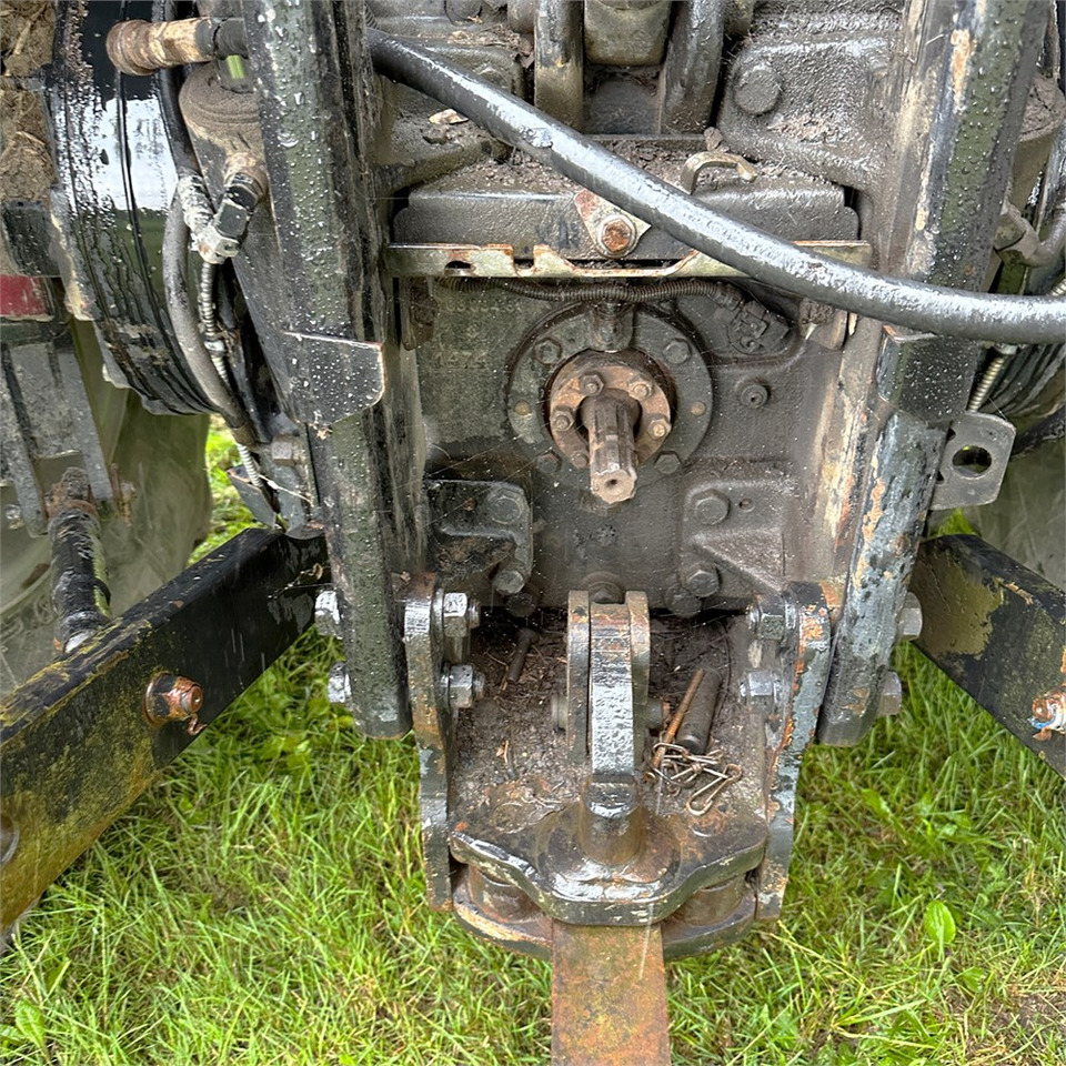 Трактор Massey Ferguson MF8460 Dyna-VT: фото 25