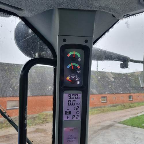 Трактор New Holland T8050 Class 5: фото 20