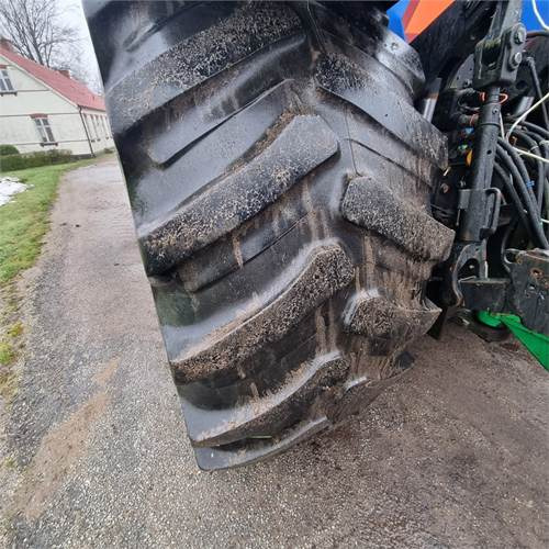 Трактор New Holland T8050 Class 5: фото 39