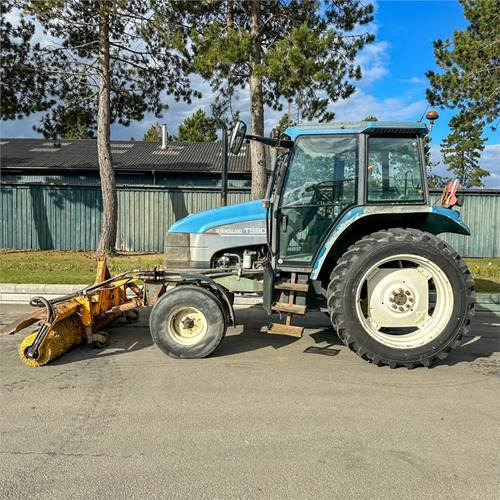 New Holland TS90 - Трактор: фото 5 New Holland TS90 - Трактор: фото 5