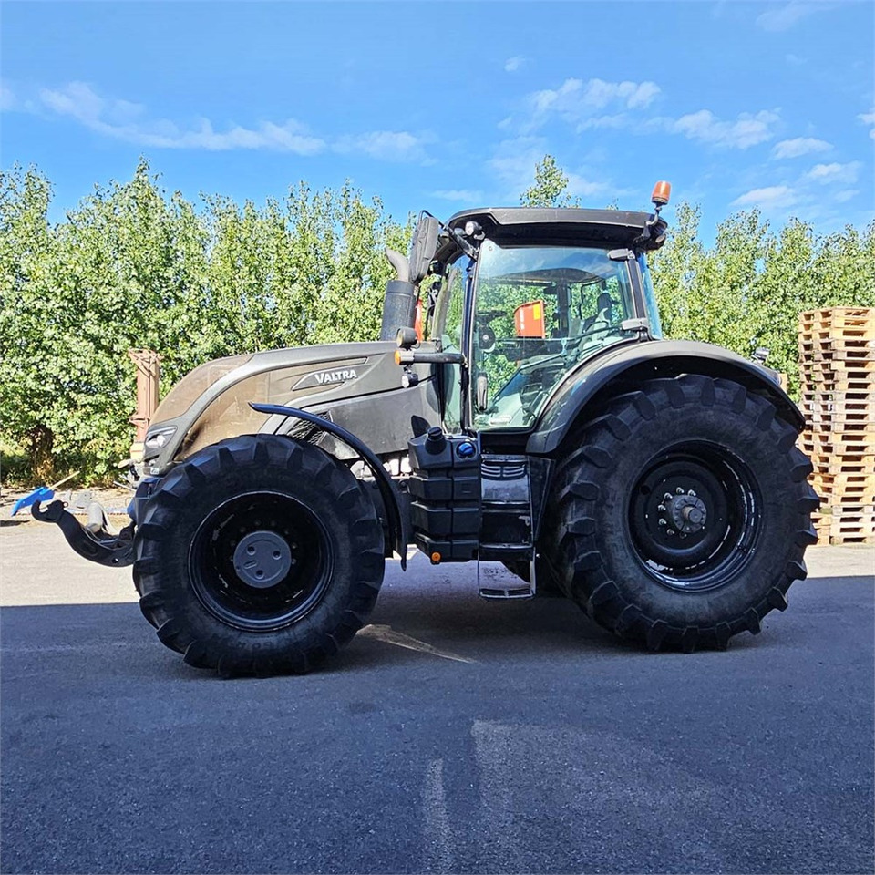 Valtra s394 - Трактор: фото 3 Valtra s394 - Трактор: фото 3