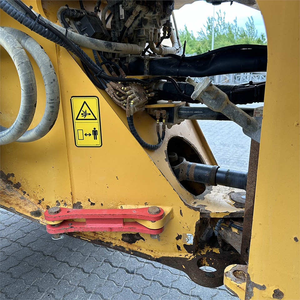Volvo L120 H в лизинг Volvo L120 H: фото 38 Volvo L120 H в лизинг Volvo L120 H: фото 38