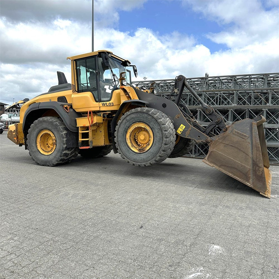 Volvo L120 H в лизинг Volvo L120 H: фото 10 Volvo L120 H в лизинг Volvo L120 H: фото 10