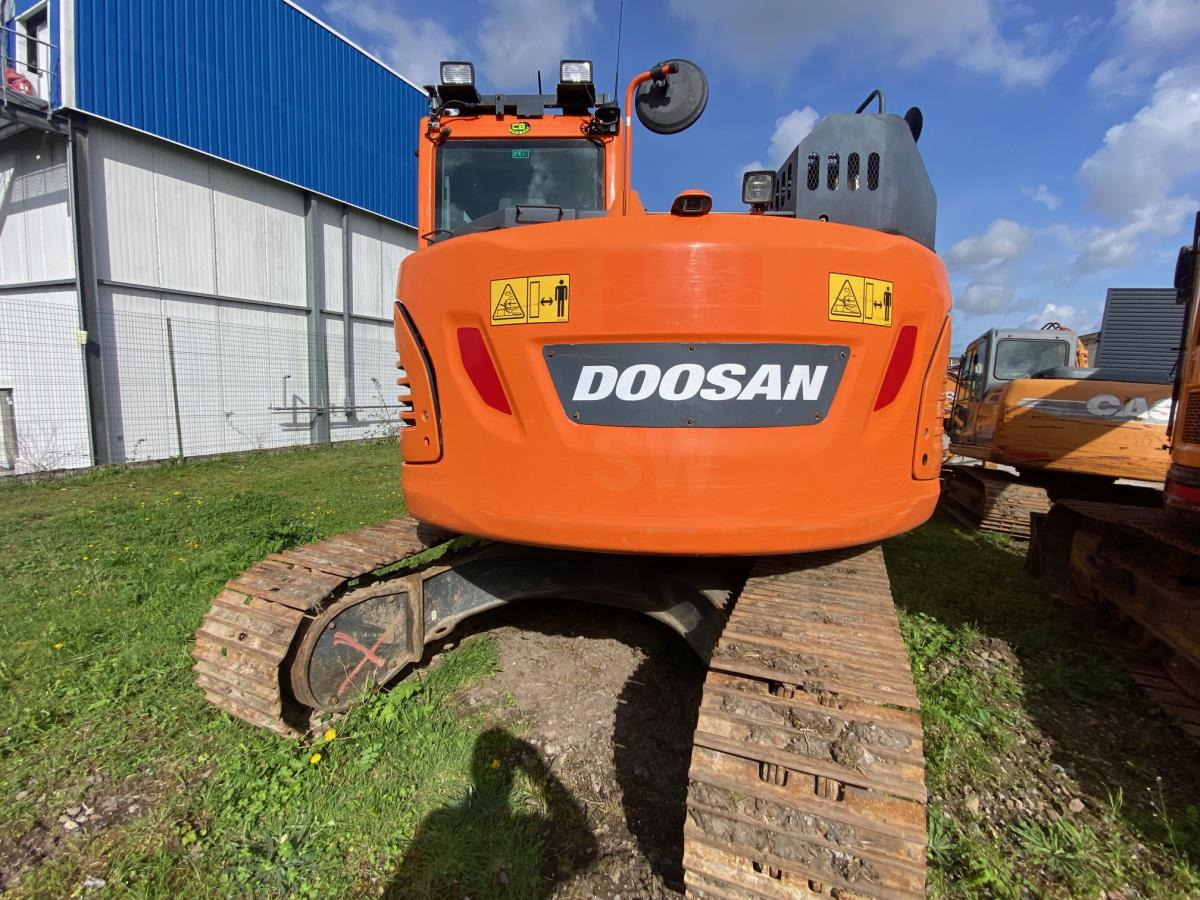 Doosan DX 140 LCR-5 - Гусеничный экскаватор: фото 5 Doosan DX 140 LCR-5 - Гусеничный экскаватор: фото 5