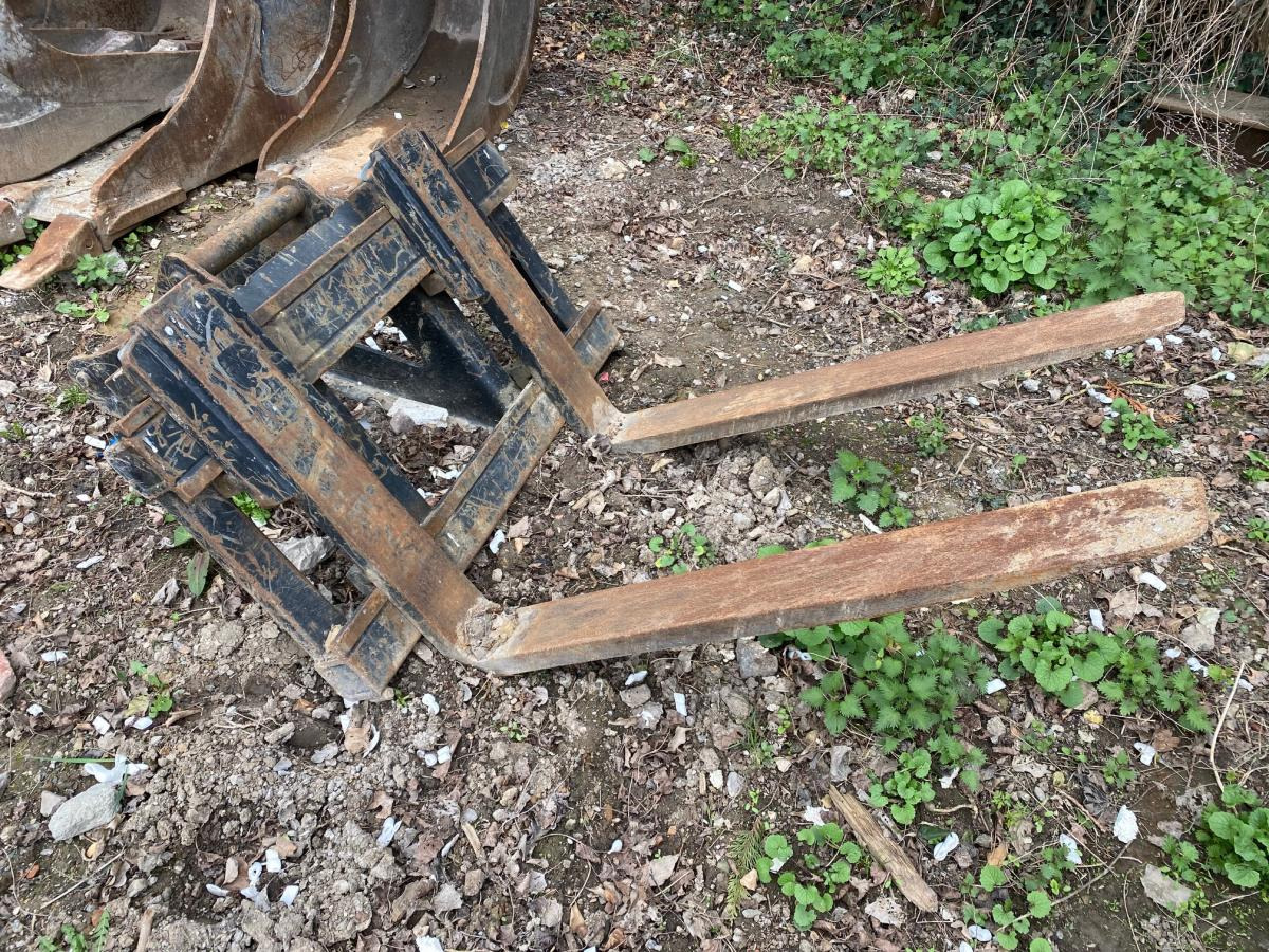 ENGCON TABLIER FOURCHE S 60 - Вилы: фото 2 ENGCON TABLIER FOURCHE S 60 - Вилы: фото 2