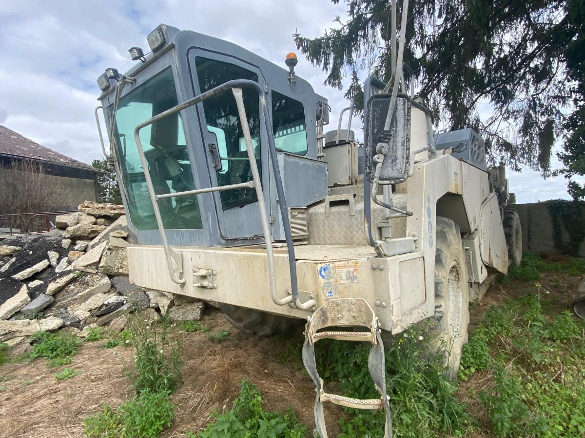 WIRTGEN WR 2400 - Стабилизатор грунта: фото 2 WIRTGEN WR 2400 - Стабилизатор грунта: фото 2