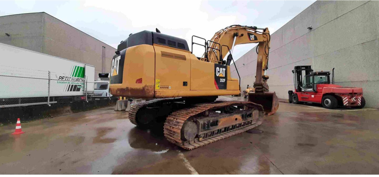 CAT 352F - Гусеничный экскаватор: фото 2 CAT 352F - Гусеничный экскаватор: фото 2