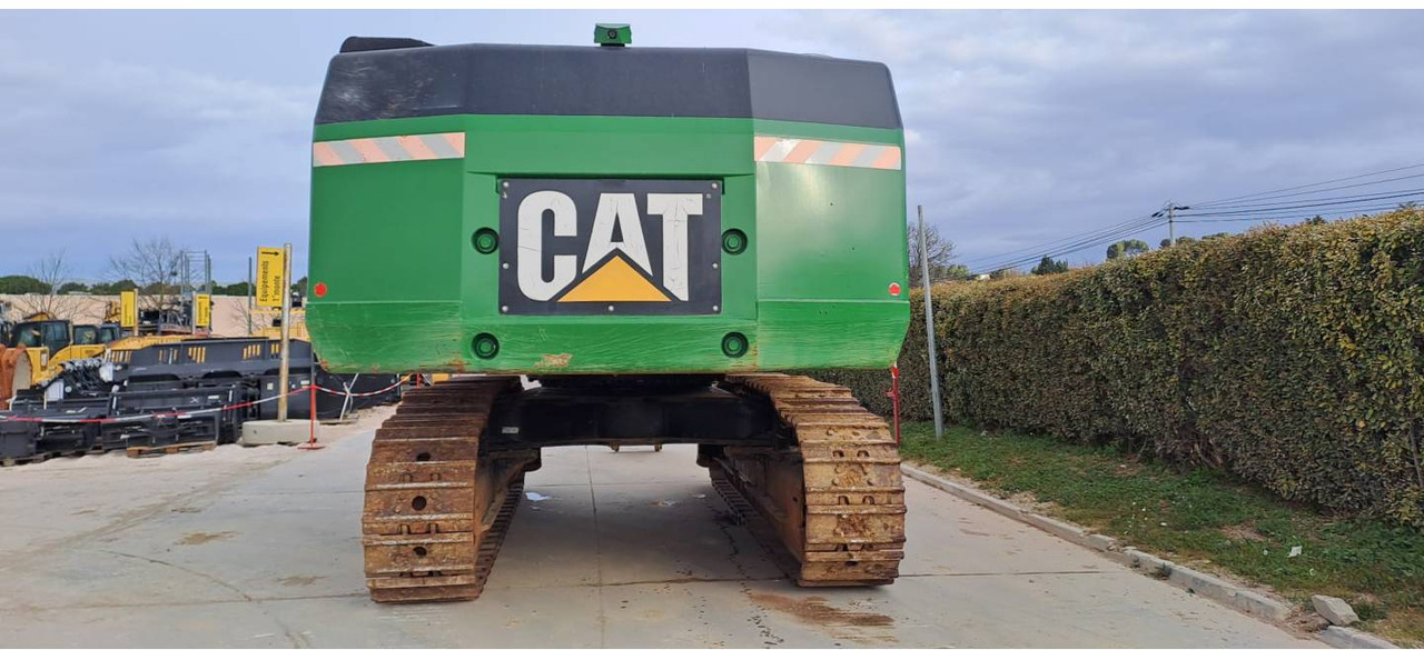 CAT 374D - Гусеничный экскаватор: фото 3 CAT 374D - Гусеничный экскаватор: фото 3