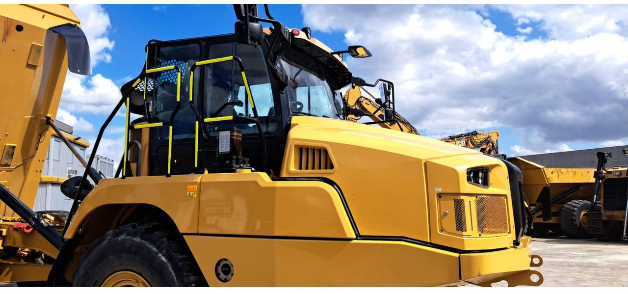 CAT 730 - Сочленённый самосвал: фото 4 CAT 730 - Сочленённый самосвал: фото 4