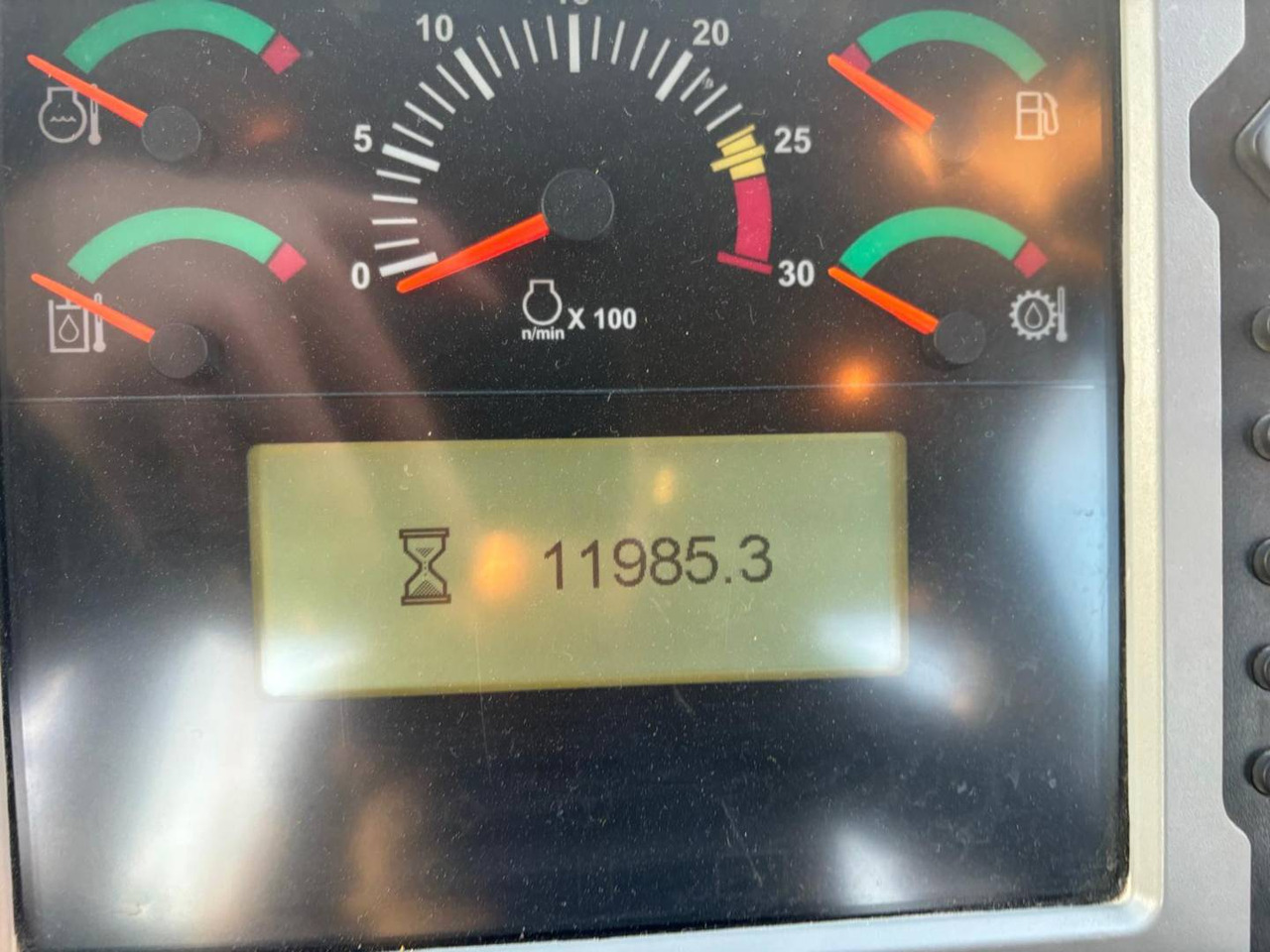 CAT 972K - Колёсный погрузчик: фото 5 CAT 972K - Колёсный погрузчик: фото 5