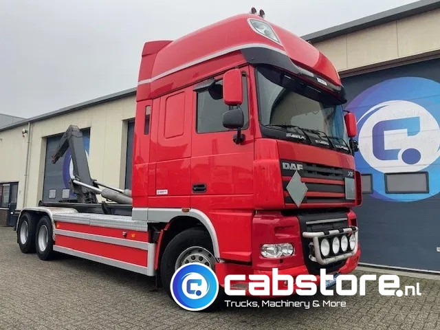 DAF XF 105 .460 FAS Euro 5 - 25 ton's Haakarmsysteem - Hooklift - Abrolkipper - Year 2006 - ANALOG TACHO - Крюковой мультилифт: фото 1 DAF XF 105 .460 FAS Euro 5 - 25 ton's Haakarmsysteem - Hooklift - Abrolkipper - Year 2006 - ANALOG TACHO - Крюковой мультилифт: фото 1