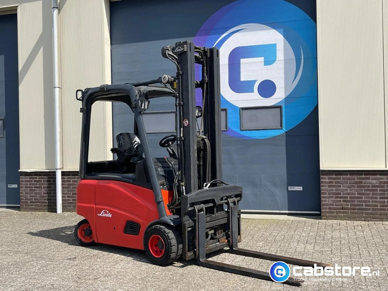 Linde E18PH-01 Elektrische hef truck - Electric Forklift - Year 2011- Side shift - Vorkverstelling - Вилочный погрузчик: фото 1 Linde E18PH-01 Elektrische hef truck - Electric Forklift - Year 2011- Side shift - Vorkverstelling - Вилочный погрузчик: фото 1
