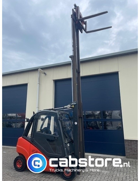Linde H25D Forklift - Heftruck - Bouwjaar 2011 - Roterende vorkenklem - Freelift - Lifthoogte 480 cm - Дизельный погрузчик: фото 5 Linde H25D Forklift - Heftruck - Bouwjaar 2011 - Roterende vorkenklem - Freelift - Lifthoogte 480 cm - Дизельный погрузчик: фото 5