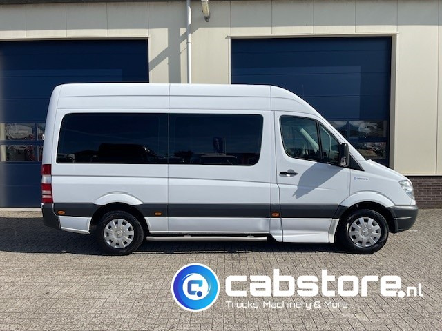 Mercedes-Benz SPRINTER  211 CDI - L2/H2-  Automatische versnellingsbak - 9 Persoons - Bouwjaar 2009 - APK tot 17-01-2026 ! - Side bars - Privacy glas - Airco - Микроавтобус, Пассажирский фургон: фото 5 Mercedes-Benz SPRINTER  211 CDI - L2/H2-  Automatische versnellingsbak - 9 Persoons - Bouwjaar 2009 - APK tot 17-01-2026 ! - Side bars - Privacy glas - Airco - Микроавтобус, Пассажирский фургон: фото 5