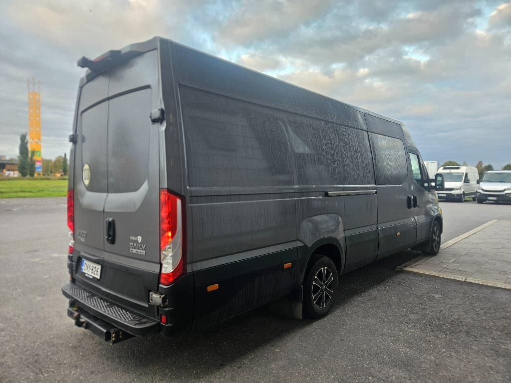 Iveco Daily 35S21A8 5hlö retkis - Цельнометаллический фургон: фото 3 Iveco Daily 35S21A8 5hlö retkis - Цельнометаллический фургон: фото 3