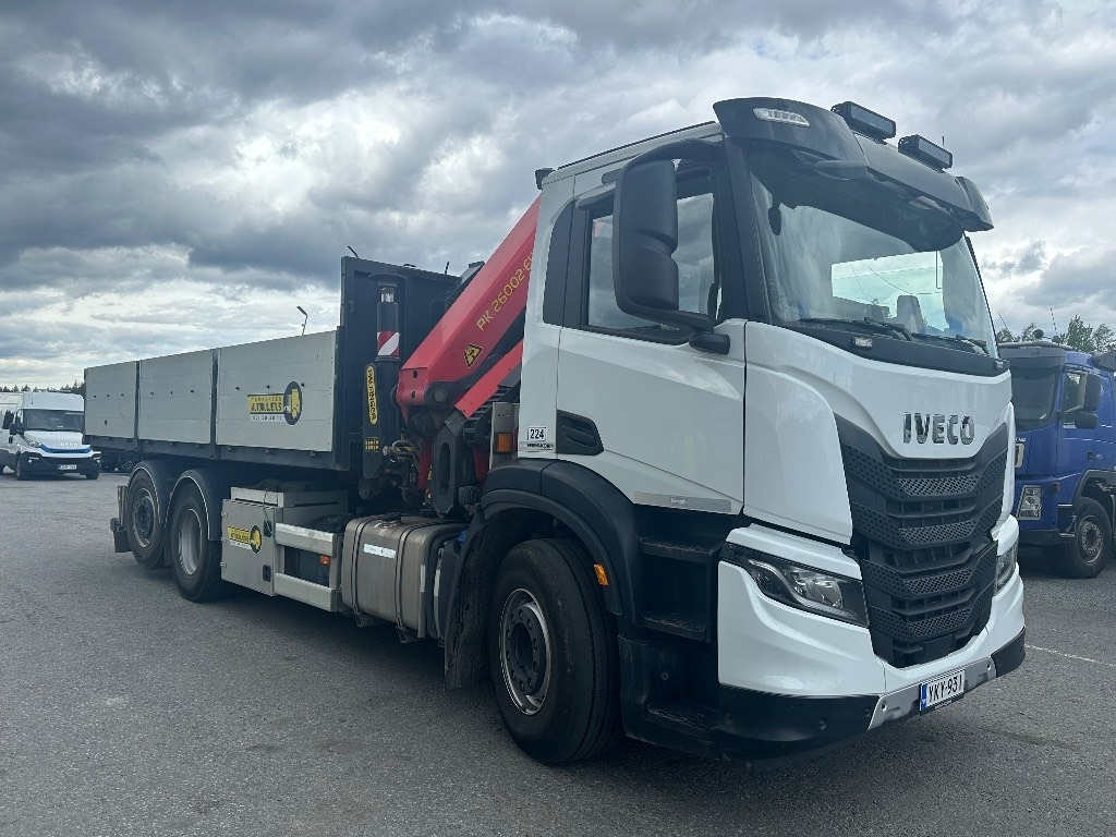 Iveco S-Way AD 260S48  - Автоманипулятор: фото 3 Iveco S-Way AD 260S48  - Автоманипулятор: фото 3