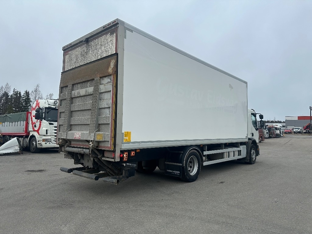 Грузовик с закрытым кузовом Volvo FE 320: фото 6