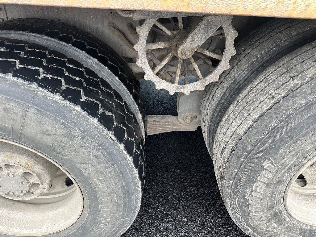 Volvo FH 12 420 8x2 + pv - Самосвал: фото 5 Volvo FH 12 420 8x2 + pv - Самосвал: фото 5