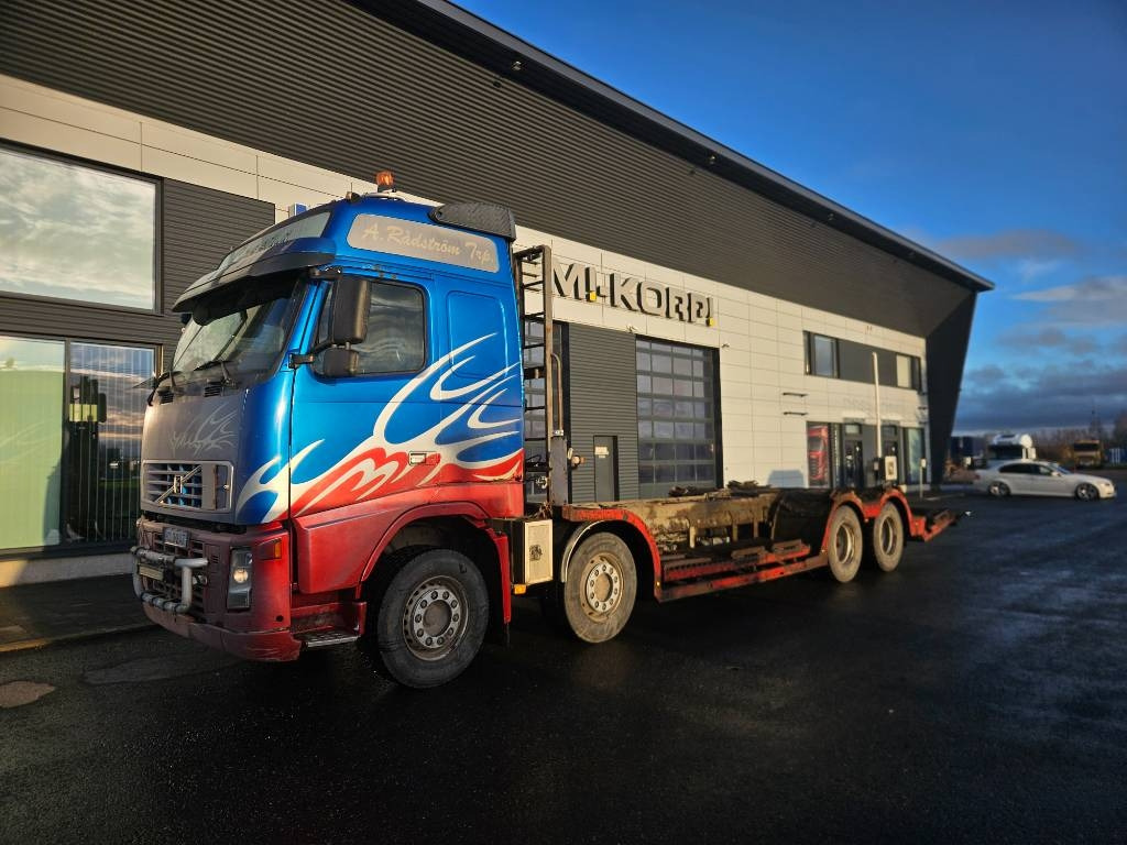 Volvo FH12 8x4 - Лесовоз: фото 1 Volvo FH12 8x4 - Лесовоз: фото 1