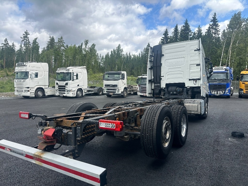 Volvo FH13 540 6x2*4 - Грузовик-шасси: фото 3 Volvo FH13 540 6x2*4 - Грузовик-шасси: фото 3