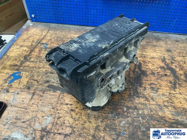 Scania EBS modulator – Scania 2653385 - Электрическая система для Грузовиков: фото 2 Scania EBS modulator – Scania 2653385 - Электрическая система для Грузовиков: фото 2