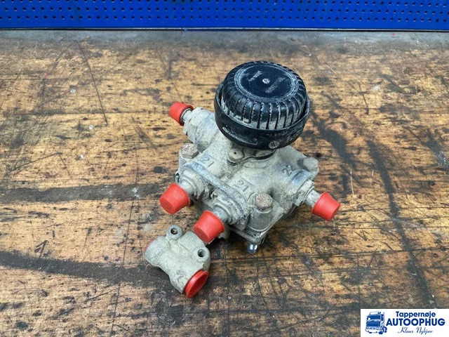 Scania Relay valve – Scania 1425183 - Электрическая система для Грузовиков: фото 1 Scania Relay valve – Scania 1425183 - Электрическая система для Грузовиков: фото 1