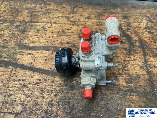 Scania Relay valve – Scania 1425183 - Электрическая система для Грузовиков: фото 2 Scania Relay valve – Scania 1425183 - Электрическая система для Грузовиков: фото 2