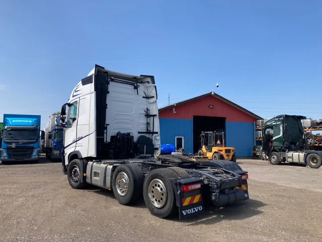 Volvo FH460 6X2 - Тягач: фото 5 Volvo FH460 6X2 - Тягач: фото 5