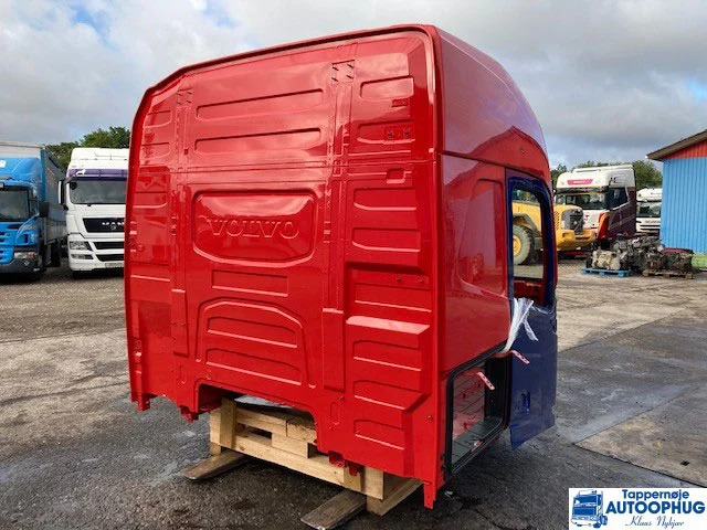 Volvo FH4 førerhus / cabine / CAP HI 215 - Кабина и интерьер для Грузовиков: фото 3 Volvo FH4 førerhus / cabine / CAP HI 215 - Кабина и интерьер для Грузовиков: фото 3