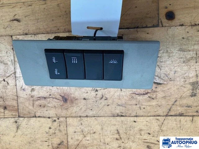 Volvo Kontakter Volvo 22026373 - Электрическая система для Грузовиков: фото 2 Volvo Kontakter Volvo 22026373 - Электрическая система для Грузовиков: фото 2