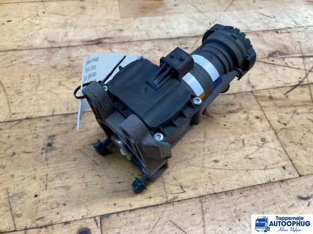Volvo Modulator Volvo 21114973 - Электрическая система для Грузовиков: фото 3 Volvo Modulator Volvo 21114973 - Электрическая система для Грузовиков: фото 3