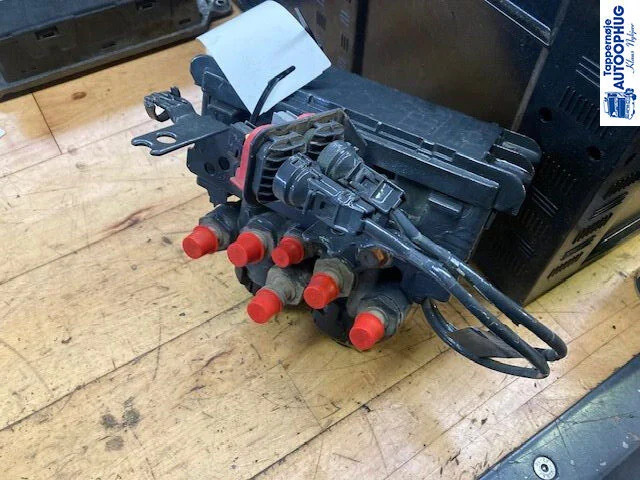 Volvo Modulator – Volvo 22225554 - Электрическая система для Грузовиков: фото 1 Volvo Modulator – Volvo 22225554 - Электрическая система для Грузовиков: фото 1