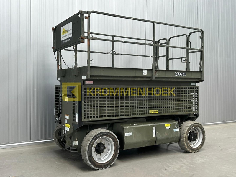 JLG M 3369 - Ножничный подъемник: фото 2 JLG M 3369 - Ножничный подъемник: фото 2