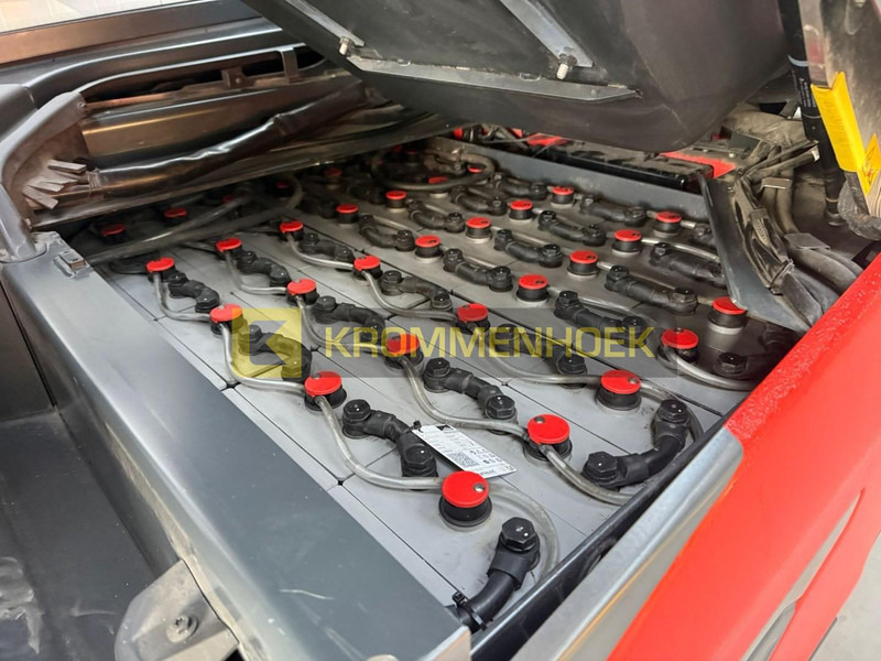 Электропогрузчик Linde E 35 HL-01: фото 15 Электропогрузчик Linde E 35 HL-01: фото 15