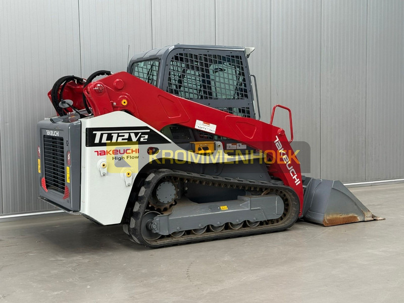 Takeuchi TL 12V-2 - Мини-погрузчик с бортовым поворотом: фото 4 Takeuchi TL 12V-2 - Мини-погрузчик с бортовым поворотом: фото 4