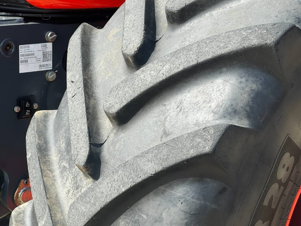Kubota M7173 P-KVT, GPS RTK, frontlinkage + PTO, 2021!! - Трактор: фото 4 Kubota M7173 P-KVT, GPS RTK, frontlinkage + PTO, 2021!! - Трактор: фото 4