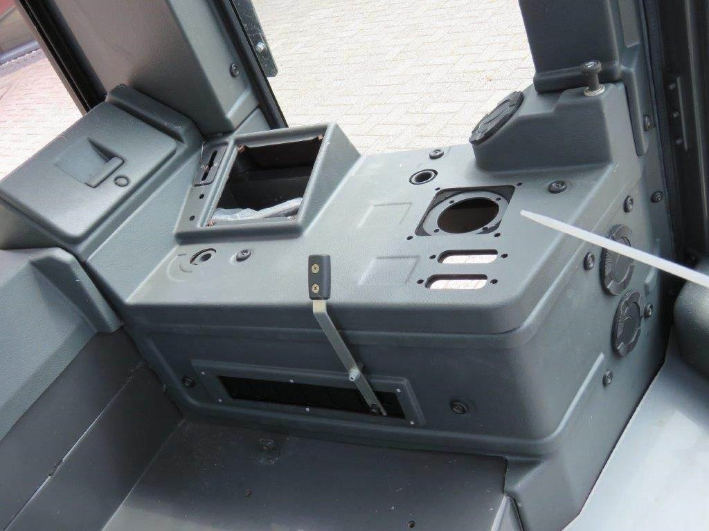 Кабина для Строительной техники New Holland CE: фото 14