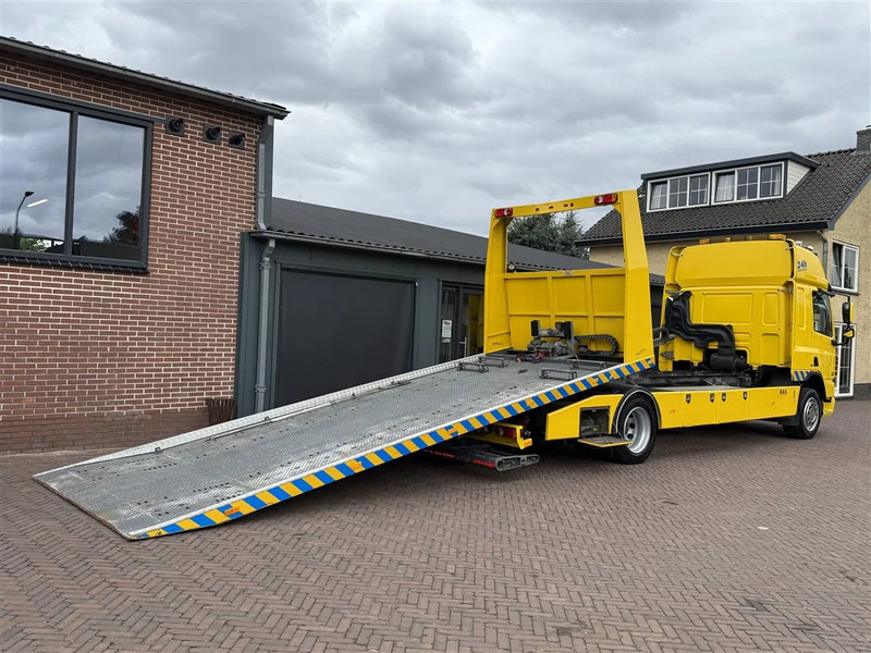 DAF CF 65.300 Towtruck Depannage Lier Brille Sleeper 640x242x104 cm - Эвакуатор: фото 2 DAF CF 65.300 Towtruck Depannage Lier Brille Sleeper 640x242x104 cm - Эвакуатор: фото 2