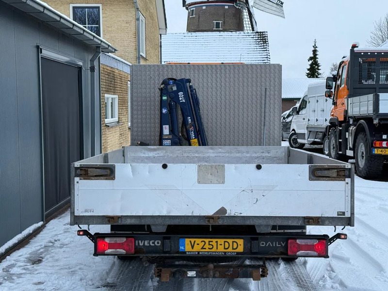 Iveco Daily 40C18 3.0 PICK-UP Amco Veba 602T KRAAN Euro 6 AUTOMAAT - Малотоннажный бортовой грузовик: фото 3 Iveco Daily 40C18 3.0 PICK-UP Amco Veba 602T KRAAN Euro 6 AUTOMAAT - Малотоннажный бортовой грузовик: фото 3