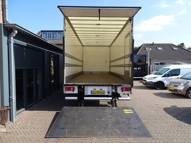 MAN TGL 12.180 EURO 6 LAADKLEP AIRCO AUTOMAAT NAVI 1ST OWNER - Грузовик с закрытым кузовом: фото 4 MAN TGL 12.180 EURO 6 LAADKLEP AIRCO AUTOMAAT NAVI 1ST OWNER - Грузовик с закрытым кузовом: фото 4