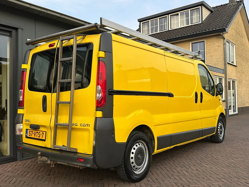 Opel Vivaro 2.0CDTI 84KW 2.9 TON L2H1 3ZITS AIRCO IMPERIAL - Легковой фургон: фото 2 Opel Vivaro 2.0CDTI 84KW 2.9 TON L2H1 3ZITS AIRCO IMPERIAL - Легковой фургон: фото 2