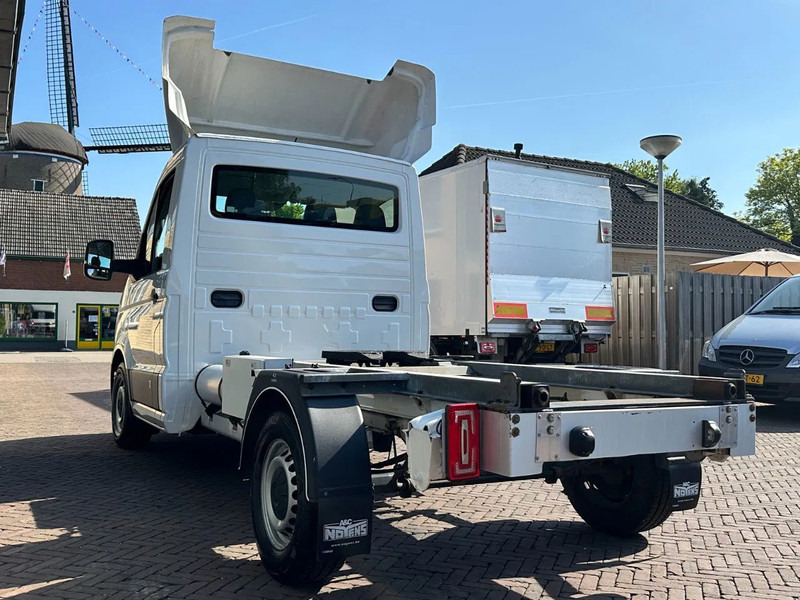 Volkswagen Crafter 2.0 TDI 180PK DSG BE TREKKER - Тягач: фото 3 Volkswagen Crafter 2.0 TDI 180PK DSG BE TREKKER - Тягач: фото 3