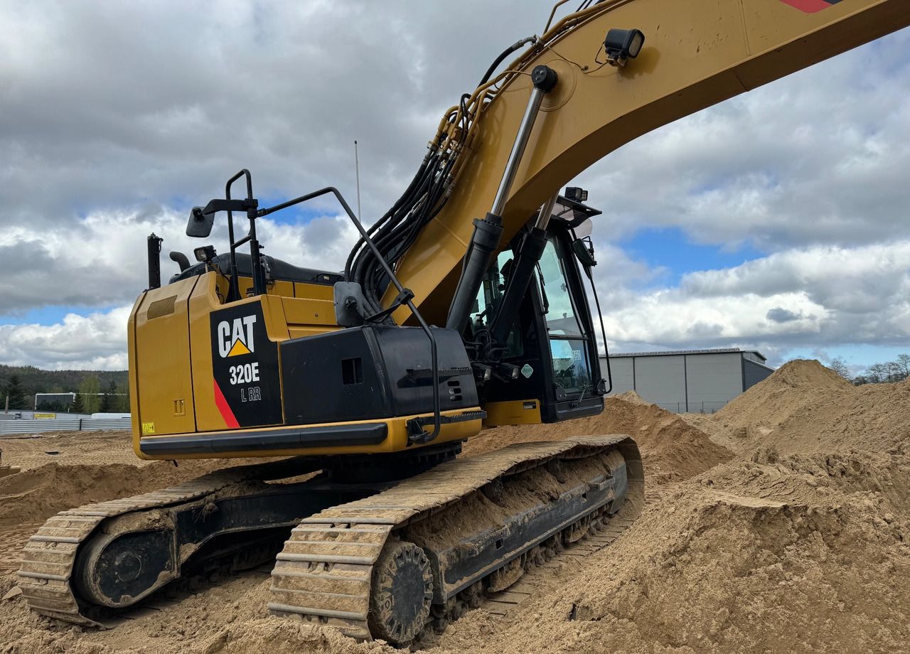 CATERPILLAR 320 EL ROTOTILT SYSTEM GPS LEICA - Гусеничный экскаватор: фото 1 CATERPILLAR 320 EL ROTOTILT SYSTEM GPS LEICA - Гусеничный экскаватор: фото 1