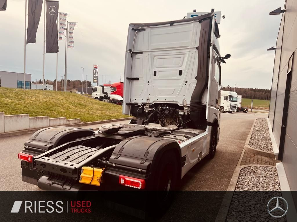 Mercedes-Benz 1851 LS GigaSpace Vollluft BiXenon KlimaA Navi - Тягач: фото 5 Mercedes-Benz 1851 LS GigaSpace Vollluft BiXenon KlimaA Navi - Тягач: фото 5