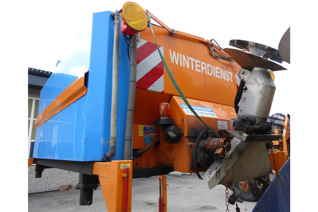 SPRINGER AS 280/Unimog U400 U500/4m³ Feuchtsalzstreuer/Salzstreuer/Streuer - Разбрасыватель песка/ Соли: фото 3 SPRINGER AS 280/Unimog U400 U500/4m³ Feuchtsalzstreuer/Salzstreuer/Streuer - Разбрасыватель песка/ Соли: фото 3