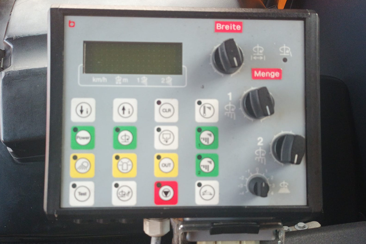 SPRINGER AS 280/Unimog U400 U500/4m³ Feuchtsalzstreuer/Salzstreuer/Streuer - Разбрасыватель песка/ Соли: фото 4 SPRINGER AS 280/Unimog U400 U500/4m³ Feuchtsalzstreuer/Salzstreuer/Streuer - Разбрасыватель песка/ Соли: фото 4