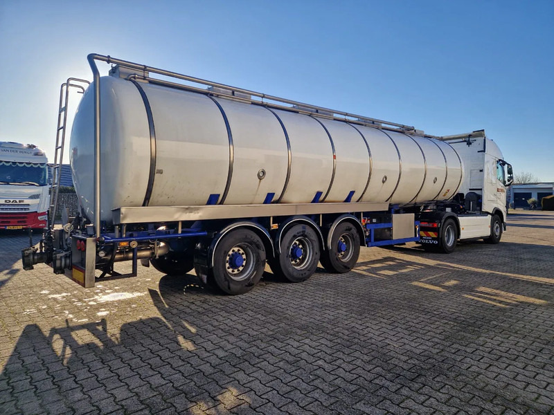 Dijkstra 34000 liter tankoplegger met Vogelsang pomp (MET NIEUWE APK !!) - Полуприцеп-цистерна: фото 4 Dijkstra 34000 liter tankoplegger met Vogelsang pomp (MET NIEUWE APK !!) - Полуприцеп-цистерна: фото 4