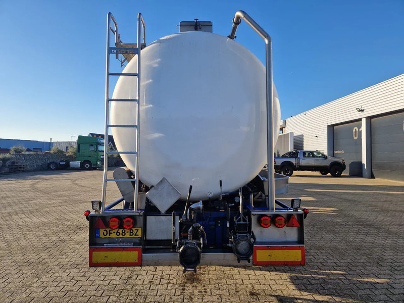 Dijkstra 34000 liter tankoplegger met Vogelsang pomp (MET NIEUWE APK !!) - Полуприцеп-цистерна: фото 3 Dijkstra 34000 liter tankoplegger met Vogelsang pomp (MET NIEUWE APK !!) - Полуприцеп-цистерна: фото 3