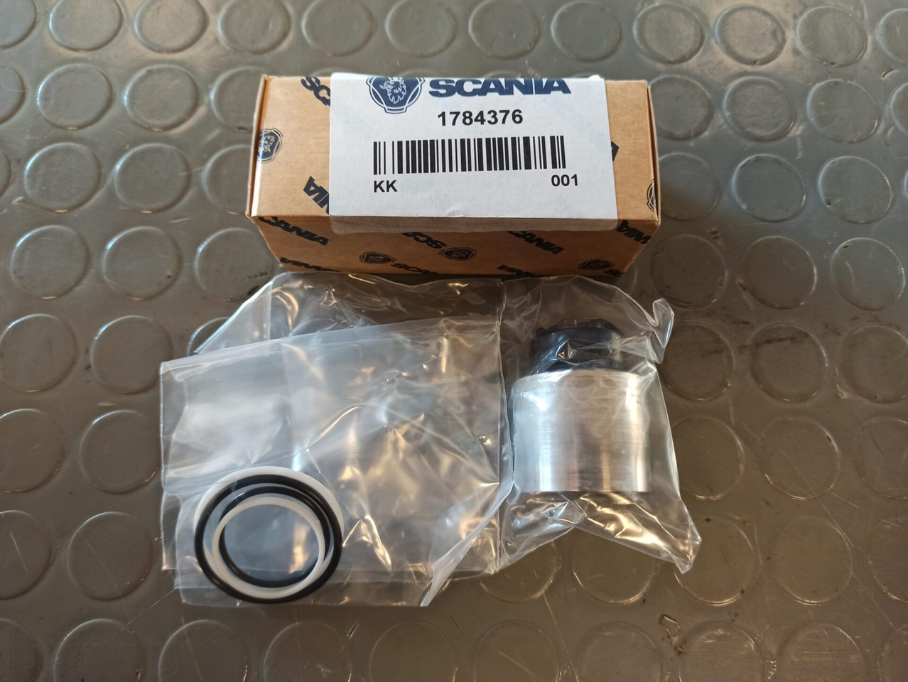 SCANIA REPAIR KIT - 1784376 - Комплект для ремонта двигателя для Грузовиков: фото 1 SCANIA REPAIR KIT - 1784376 - Комплект для ремонта двигателя для Грузовиков: фото 1